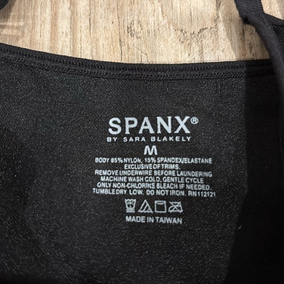 Spanx By Sara Blakely Shaping Slip Dress Nude Color Women’s SIZE Medium - Picture 5 of 9